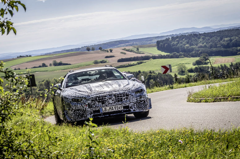 La nouvelle Mercedes-AMG SL Roadster prend la route