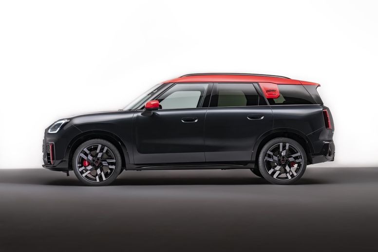 Le MINI Countryman John Cooper Works fait peau neuve