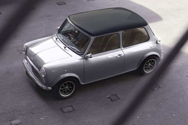 David Brown Automotive dévoile sa Mini Remastered