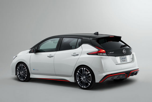 Tokyo : Nissan Leaf Nismo Concept