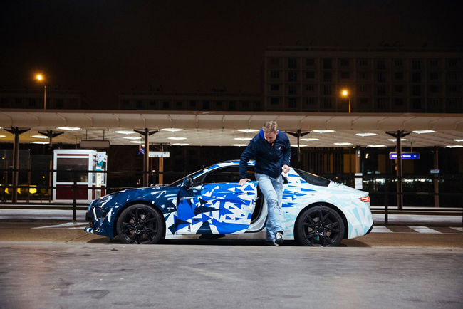 La nouvelle Alpine en photoshoot à Paris