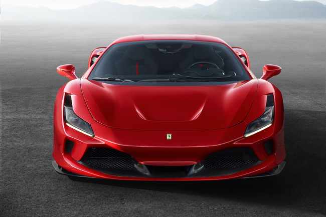 Ferrari lève le voile sur la F8 Tributo 