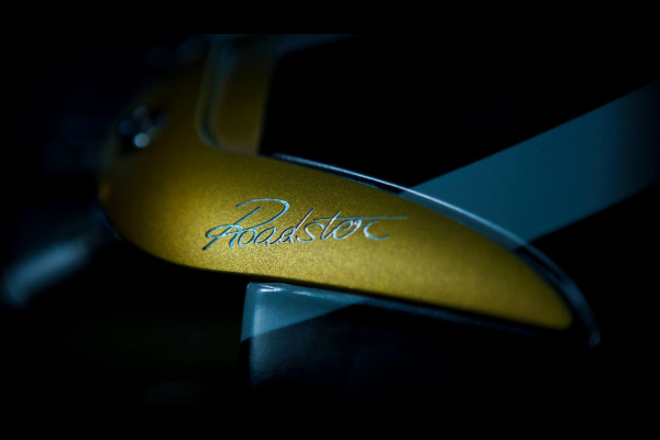 Pagani Huayra Roadster : le teasing se poursuit