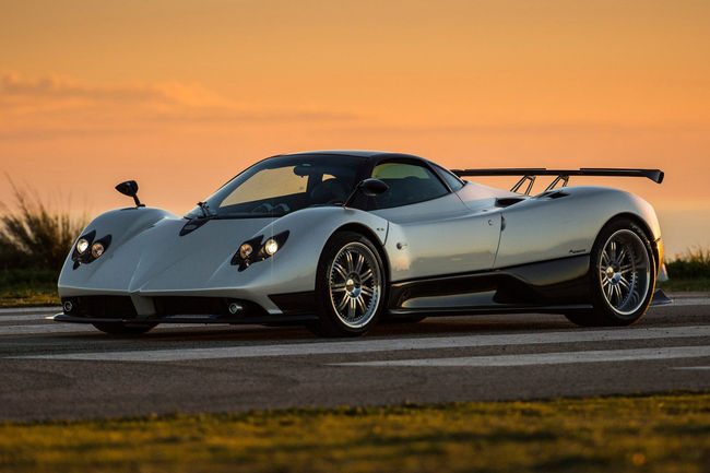 Pagani Automobili lance son programme Rinascimento