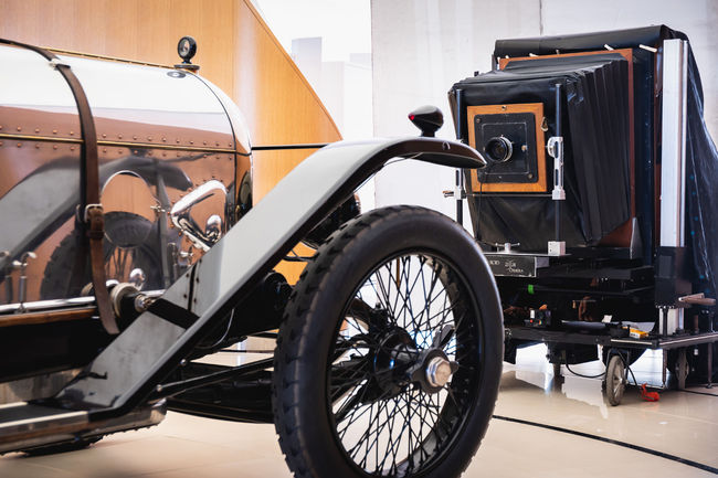 Un appareil photo de légende immortalise les modèles Bentley