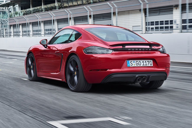 Futur Porsche 718 Cayman GT4 : 420 ch attendus