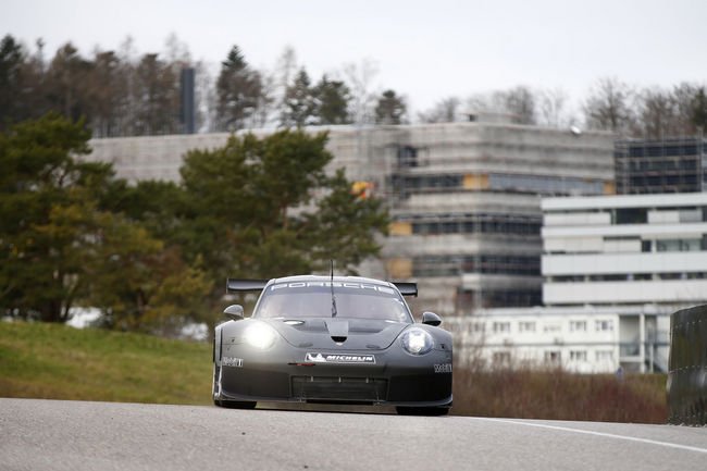 WEC : la nouvelle Porsche 911 RSR 2017 dévoilée