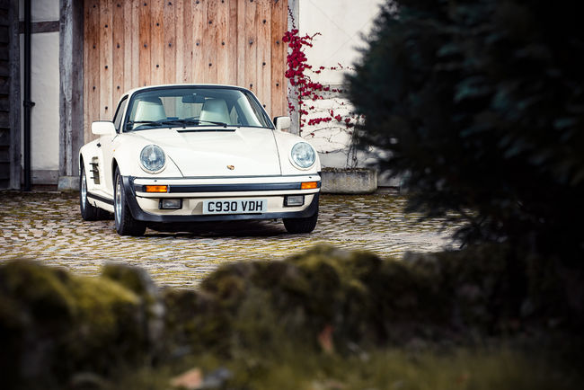 Silverstone Auctions : Porsche 911 Turbo SE 1985