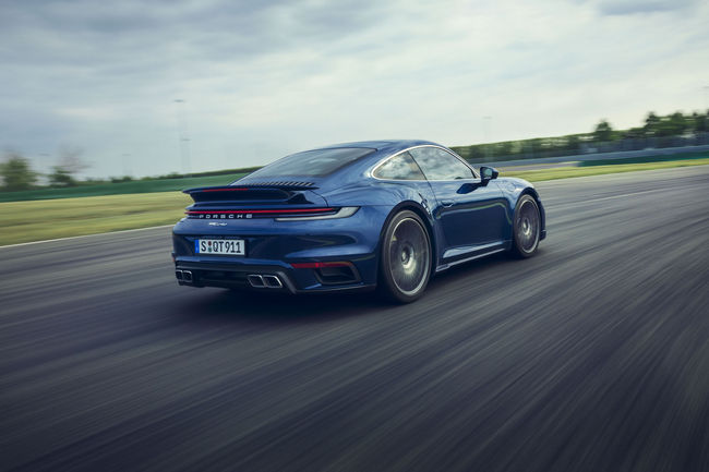 Nouvelles Porsche 911 Turbo Coupé et Cabriolet : avec 580 ch