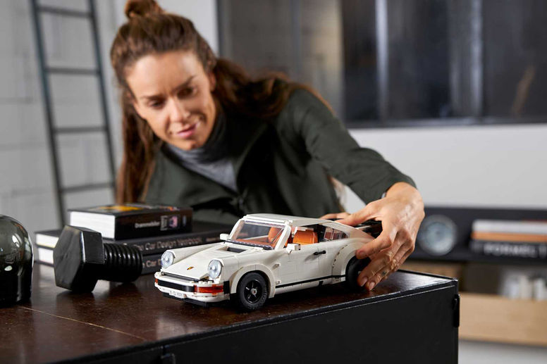 Les Porsche 911 Turbo et 911 Targa arrivent chez LEGO