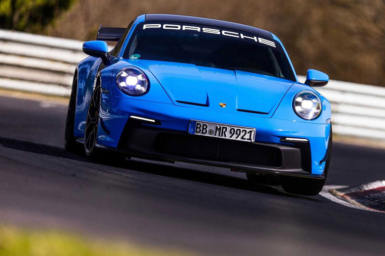 Porsche 911 GT3 : 4 secondes de moins sur le Nürburgring avec le kit Manthey