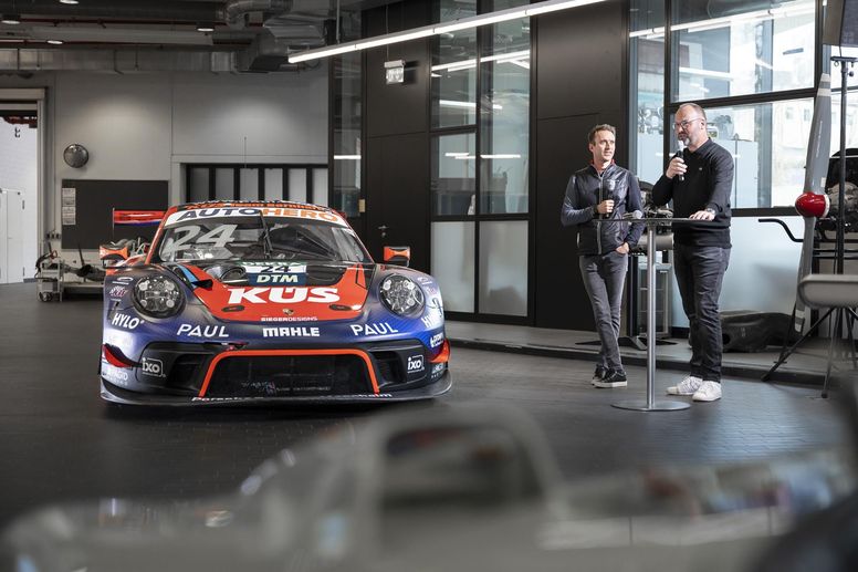 La première Porsche victorieuse en DTM entre au Porsche Museum