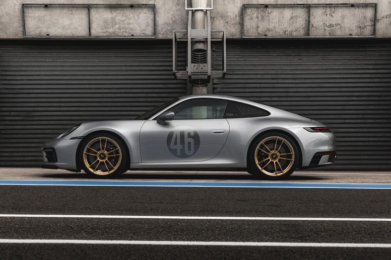 Porsche 911 Carrera GTS Le Mans Centenaire Edition