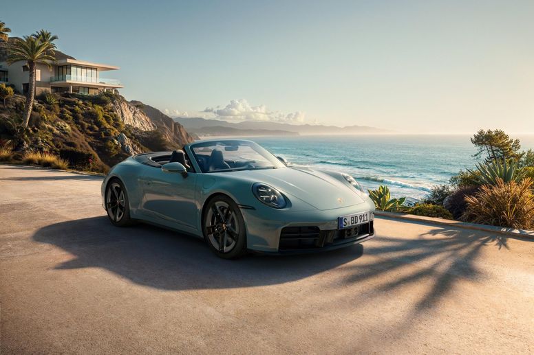 Porsche présente les 911 Carrera 4S Coupé, Cabriolet et Targa 4S