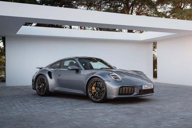 Porsche 911 Turbo S 2025 : la 911 de série la plus puissante de l'histoire