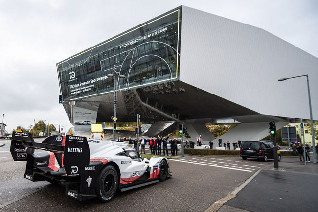 Les Porsche 919 Hybrid entrent au musée