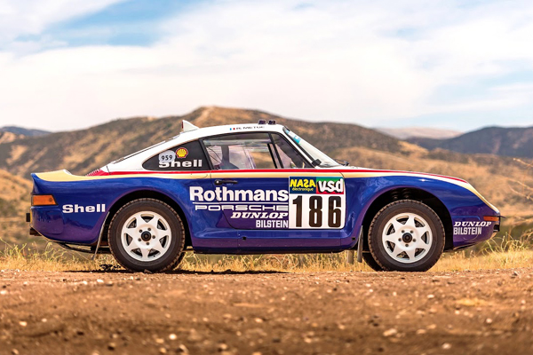 La première Porsche 959 Paris-Dakar aux enchères