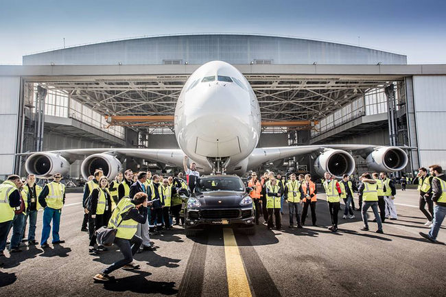 Record du monde insolite pour le Porsche Cayenne