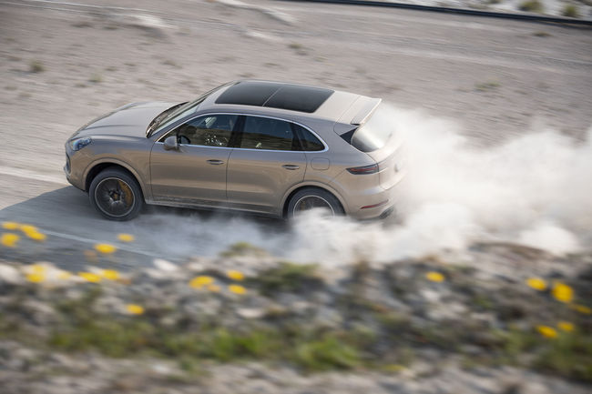 Record insolite pour le Porsche Cayenne Turbo S E-Hybrid