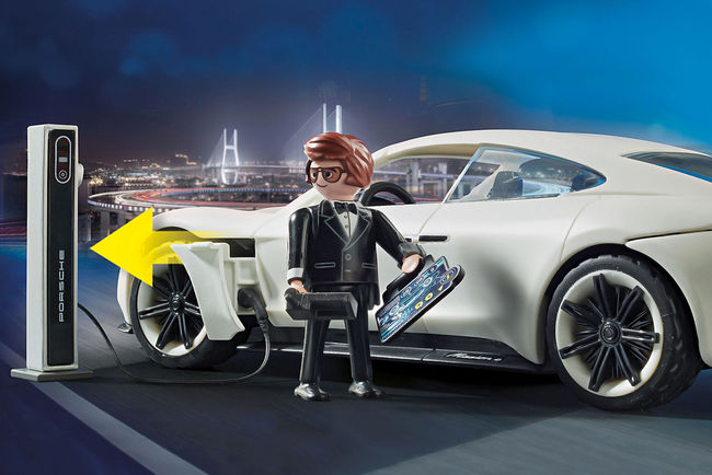 La Porsche Mission E arrive chez Playmobil