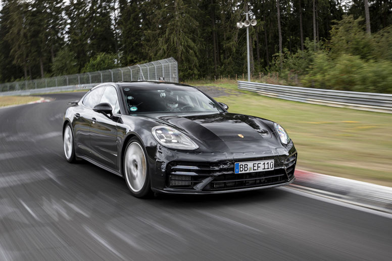 Porsche Panamera : le tour record du Nürburgring en caméra embarquée