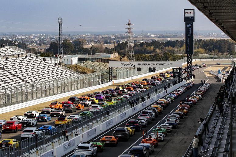Record : la plus grande parade de modèles Lamborghini organisée à Suzuka 
