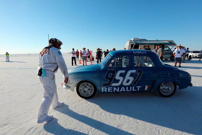 La Dauphine signe un record sur le lac salé de Bonneville