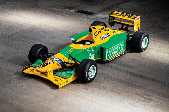 RM Sotheby's : Ferrari 126 C2 1982 et Benetton B192 1992