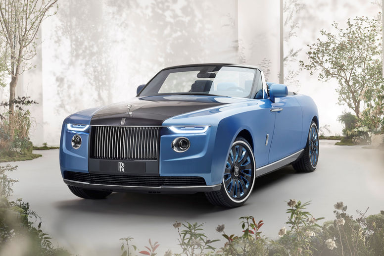 Rolls-Royce Coachbuild présente le one-off Boat Tail