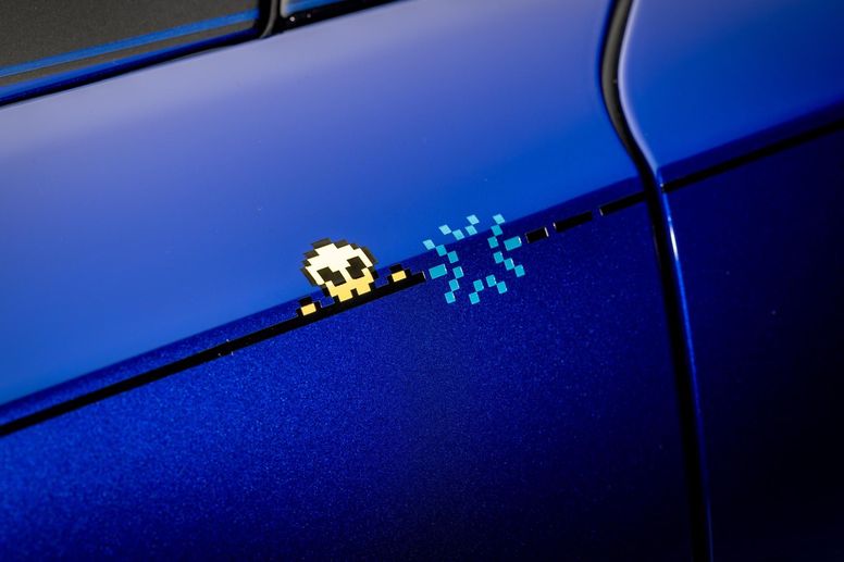 Rolls-Royce Ghost Black Badge Gamer : ambiance Rétrogaming