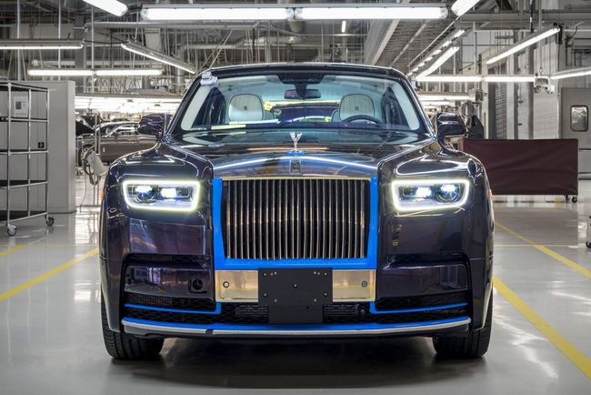 Rolls-Royce Phantom : le premier exemplaire aux enchères