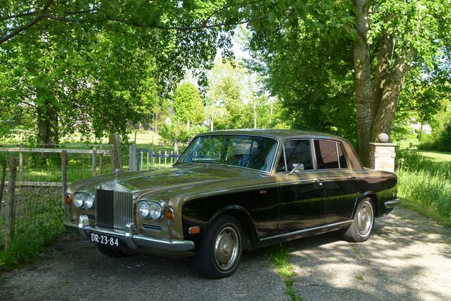 La Rolls-Royce de Michel Sardou aux enchères