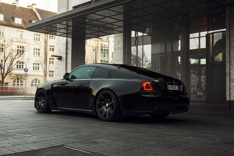 Rolls-Royce Wraith Black Badge Overdose par Spofec