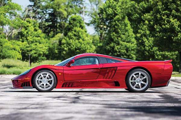 RM Sotheby's : une Saleen S7 aux enchères de Motor City