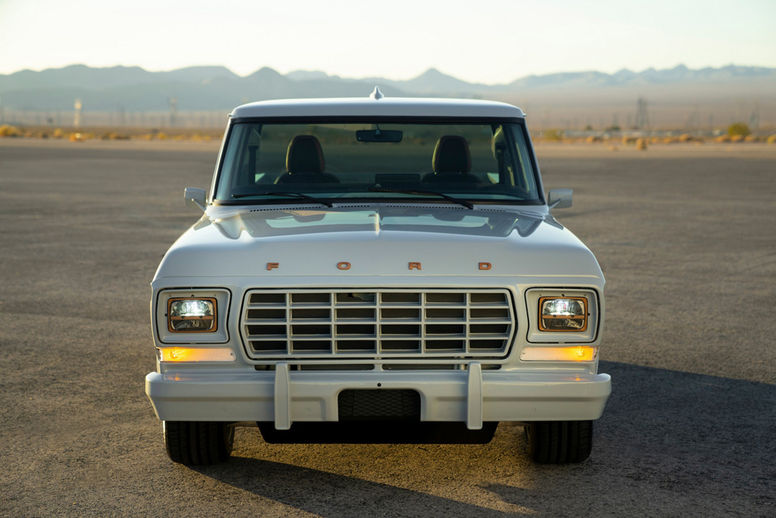 SEMA  Show : concept Ford F-100 Eluminator