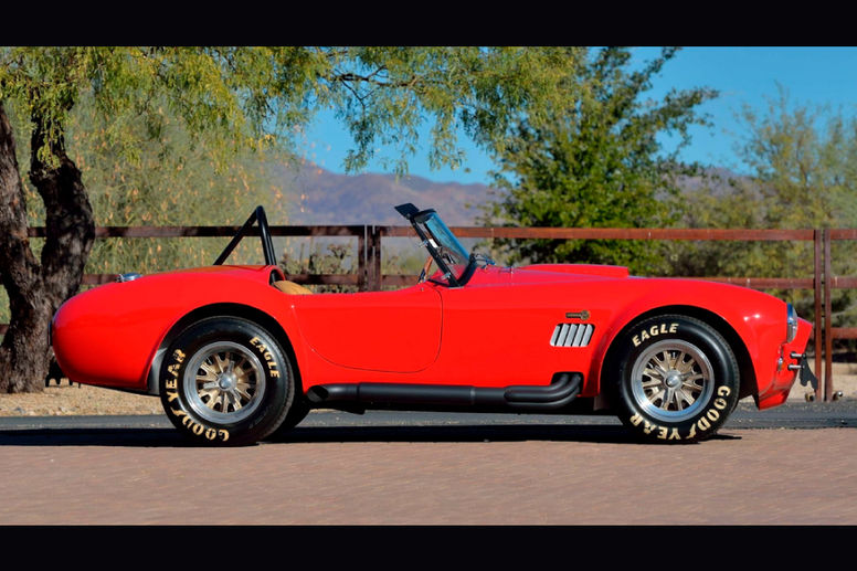 Une rare Shelby 427 Cobra ex-Paul Walker aux enchères