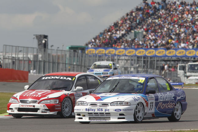 Les 60 ans du BTCC fêtés à Silverstone Classic