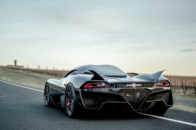 SSC North America présente la version de production de sa Tuatara