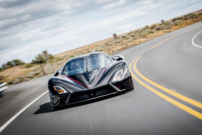 Nouvelle séance d'accélérations à bord de la SSC Tuatara