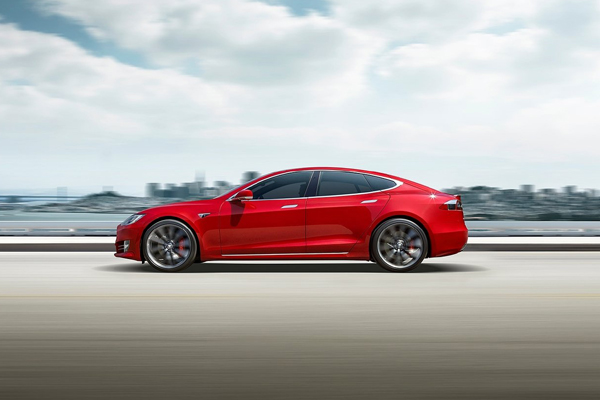 La Tesla Model S Plaid s'offre le record de Laguna Seca