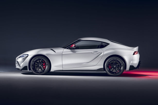 Un bloc 4 cylindres 2.0 litres Turbo pour la Toyota Supra