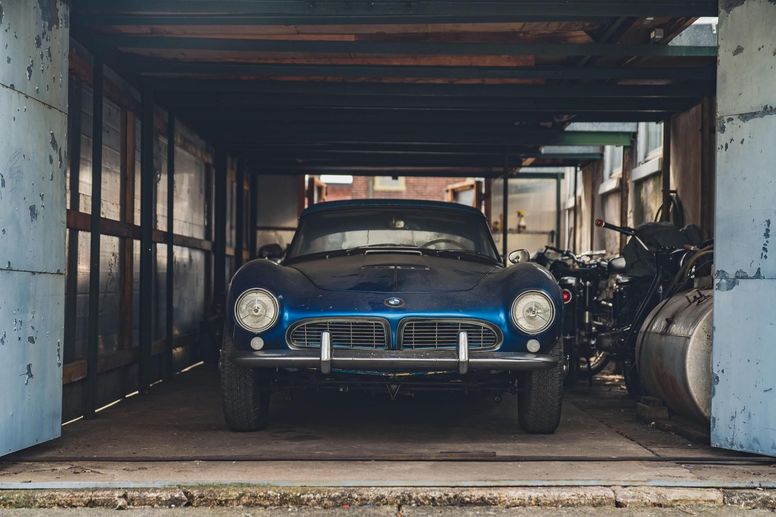 Une BMW 507 s'illustre lors de la vente Bonhams de Rhode Island