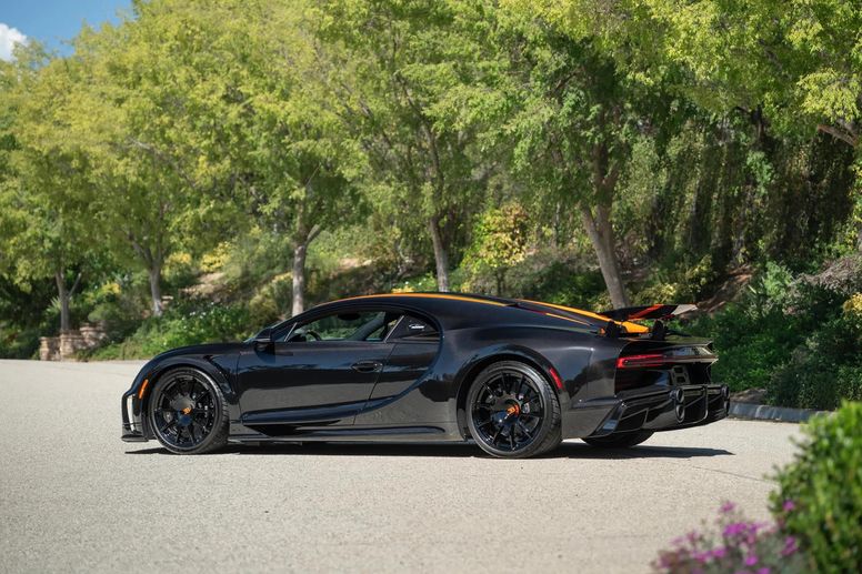 Une Bugatti Chiron Super Sport 300+ adjugée 5 725 000 dollars