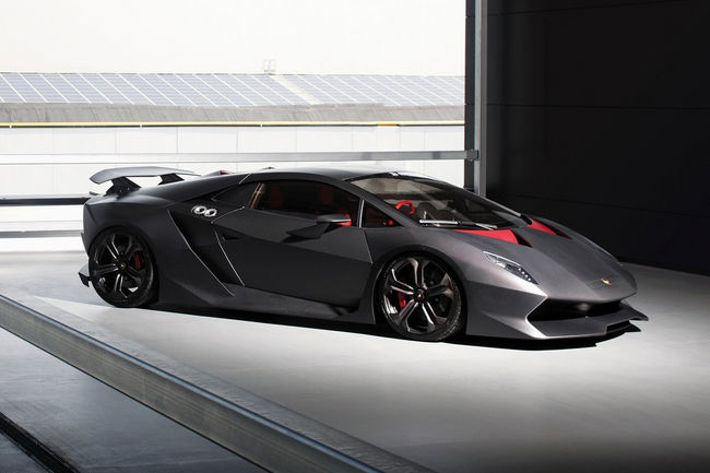 Lamborghini : un modèle spécial en préparation