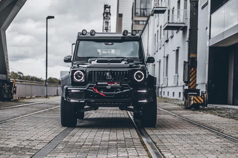 Une version Superblack pour le Brabus 800 Adventure XLP