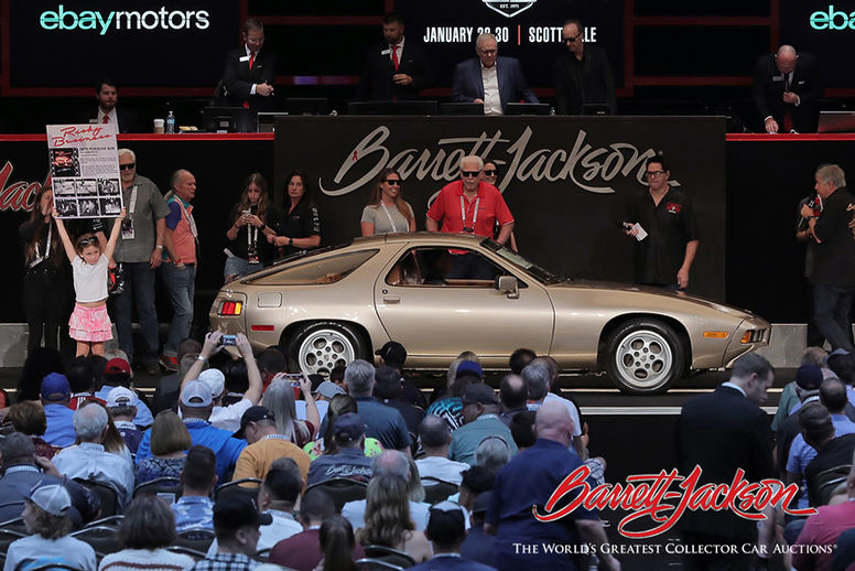 Vente record pour la Porsche 928 du film « Risky Business »