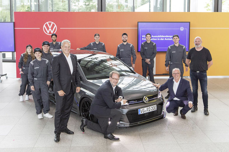 Les apprentis de VW créent le concept Golf GTE HyRACER