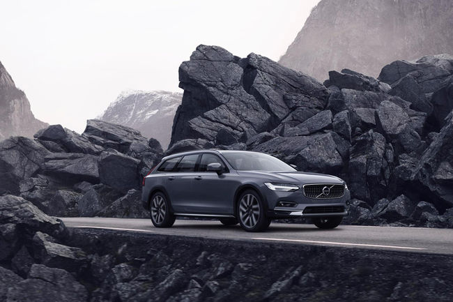 Restylage et système 48V pour les Volvo S90 et V90 