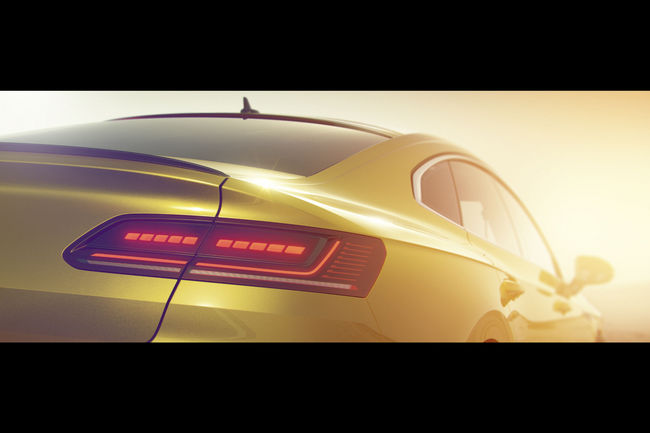 Premiers teasers pour la VW Arteon