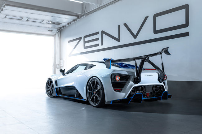 La Zenvo TSR-S fait le plein de nouveautés 